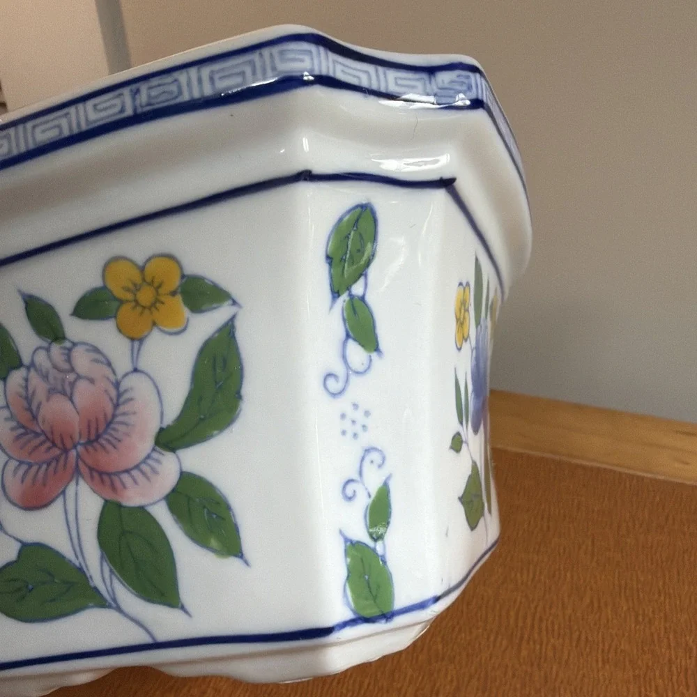 Vintage AAA Imports Inc. Decoware Pottery Planter